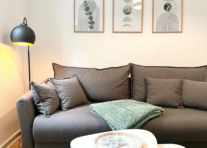 Modernes Apartment Mit Queensize-Bett, Netflix, Kueche, Erdgeschoss, Naehe Ameos Klinik